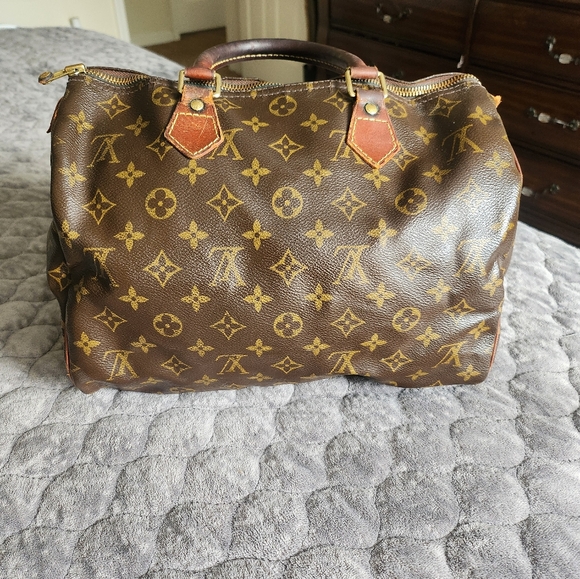 Louis Vuitton large speedy bag - Picture 2 of 9